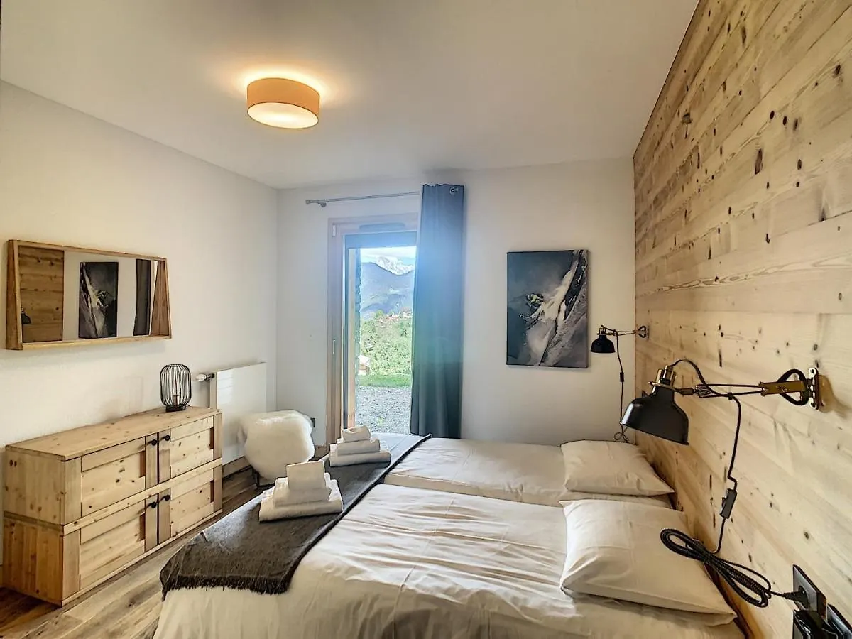 Chalet Demi-Chalet De Luxe Avec Piscine Et Vue Mont Blanc - Fr-1-560-71 Combloux